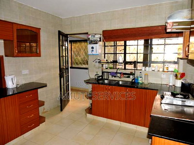 3bdrm Apartment in Kusi Lane Highridge for sale - Image 2