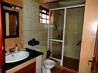 3bdrm Apartment in Kusi Lane Highridge for sale - Image 9