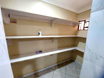 3bdrm Bungalow in Kiserian for sale - Image 12