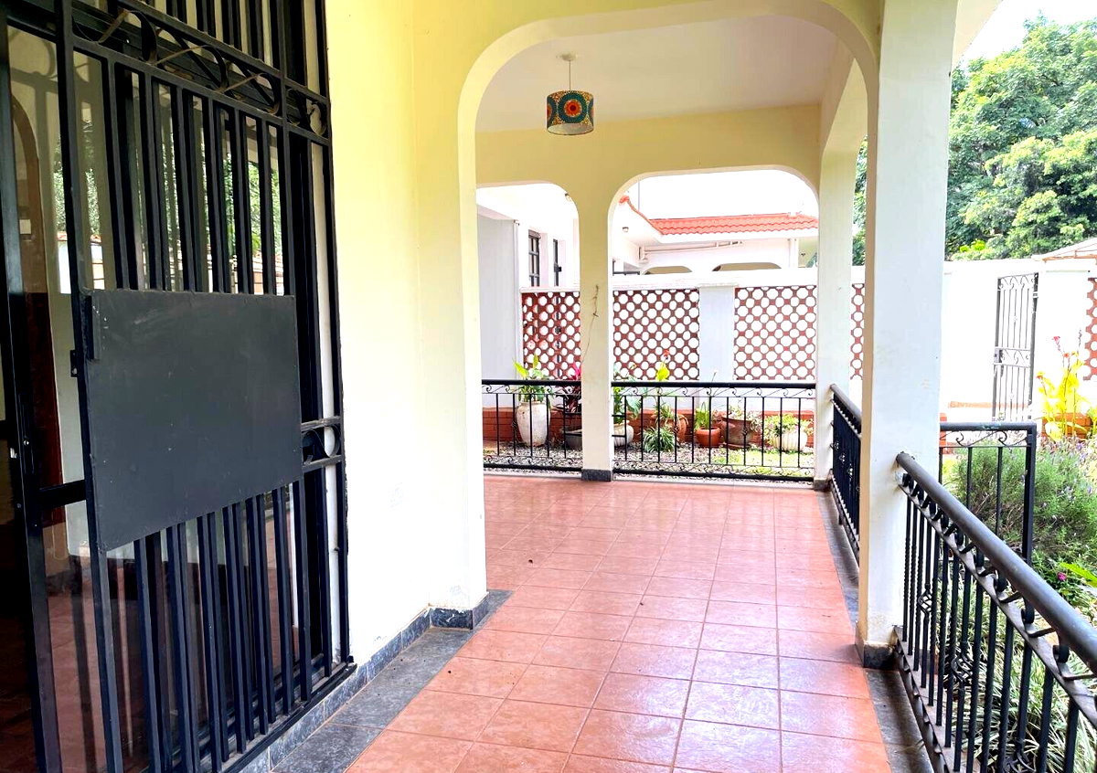 5-Ensuite Townhouse with DSQ & Power Backup - Lavington