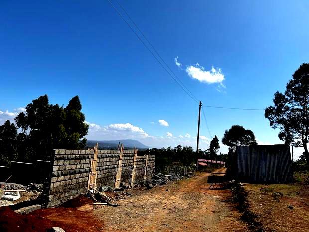 Prime 50 by 100ft Residential Plot for Sale in Kikuyukamangu