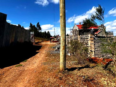 Prime 50 by 100ft Residential Plot for Sale in Kikuyukamangu - Image 11