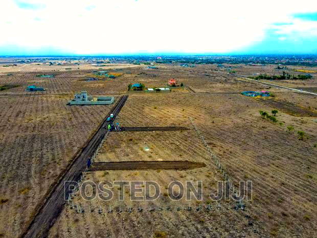 Plots in Ruiru Kamakis