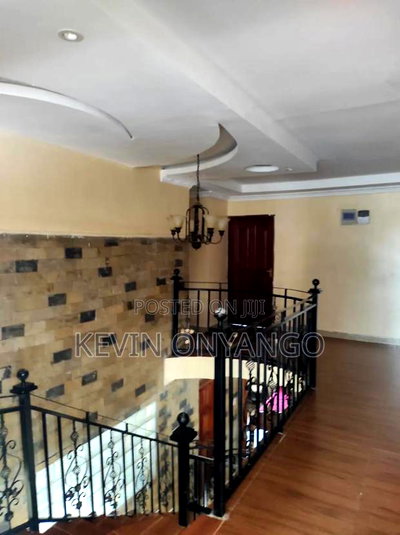 6bdrm House in Kerarapon for sale - Image 11