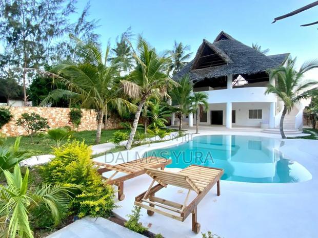 Furnished 7bdrm Villa in Watamu for sale