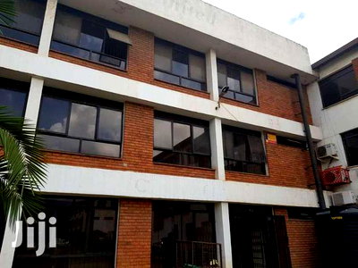 Godown In Industrial Area - Image 2