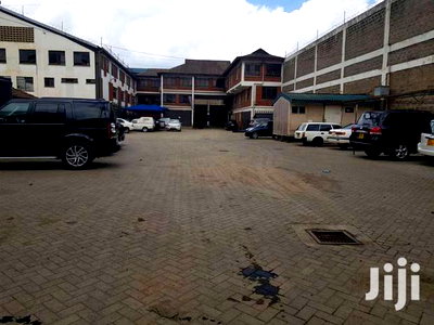 Godown In Industrial Area - Image 1