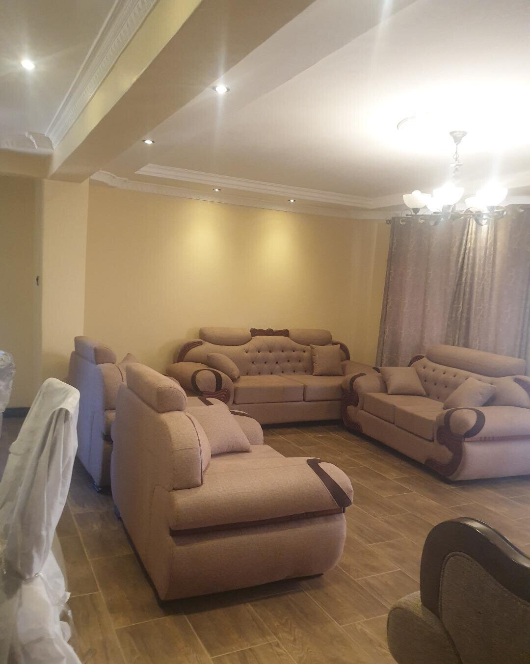 5BR All-Ensuite Townhouse with Jacuzzi & Solar - Lavington