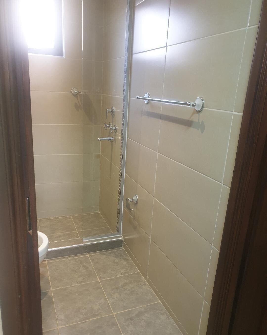 5BR All-Ensuite Townhouse with Jacuzzi & Solar - Lavington