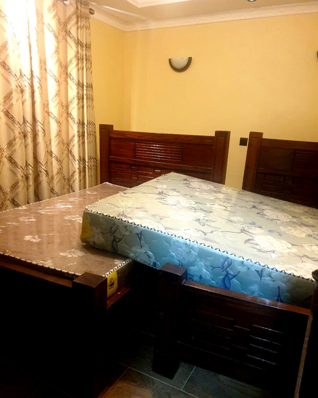 5BR All-Ensuite Townhouse with Jacuzzi & Solar - Lavington