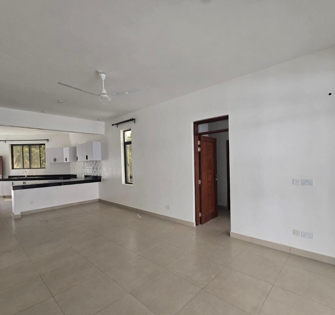 2BR Beachfront All-Ensuite with Infinity Pool & Gym - Nyali