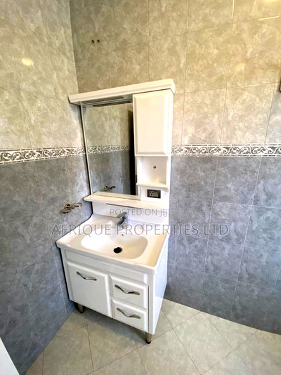 4bdrm Townhouse / Terrace in Muthaiga for rent - Image 11