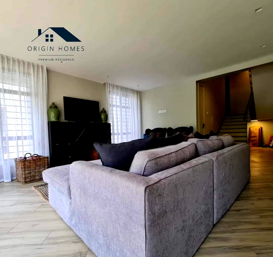 New 5BR Townhouse with Pool, Gym & UN Security Approval - Kitisuru