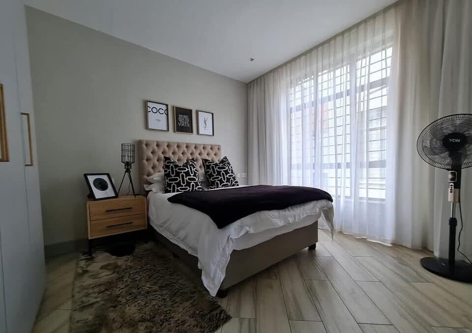 5 En-Suite Townhouse with Rooftop Terrace & Gym - Kitisuru