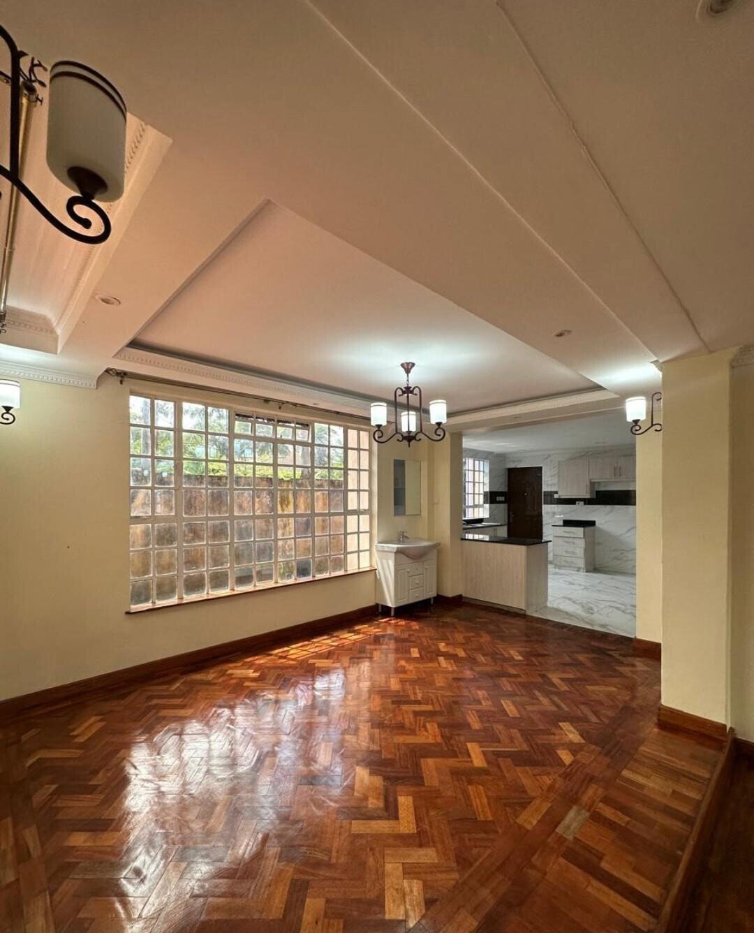 4-Ensuite Townhouse with Pool & Clubhouse Access - Lavington