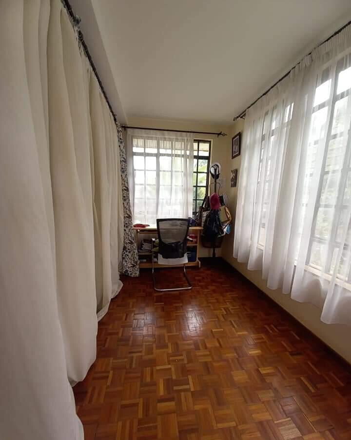 4 En-Suite Maisonette with Outdoor Deck - Kitisuru