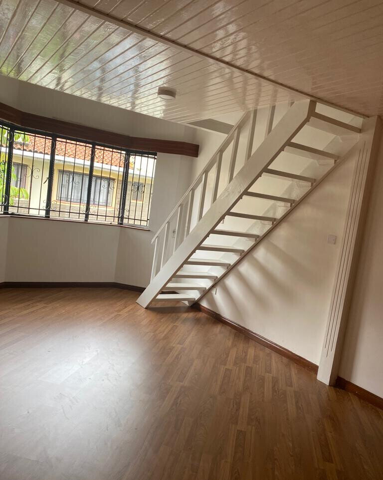 4-Ensuite Townhouse with Pool & DSQ - Westlands Gated Estate