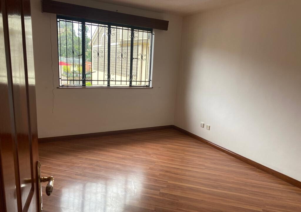 4-Ensuite Townhouse with Pool & DSQ - Westlands Gated Estate