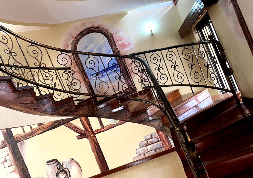 4-Ensuite Townhouse with Pool & DSQ - Westlands Gated Estate