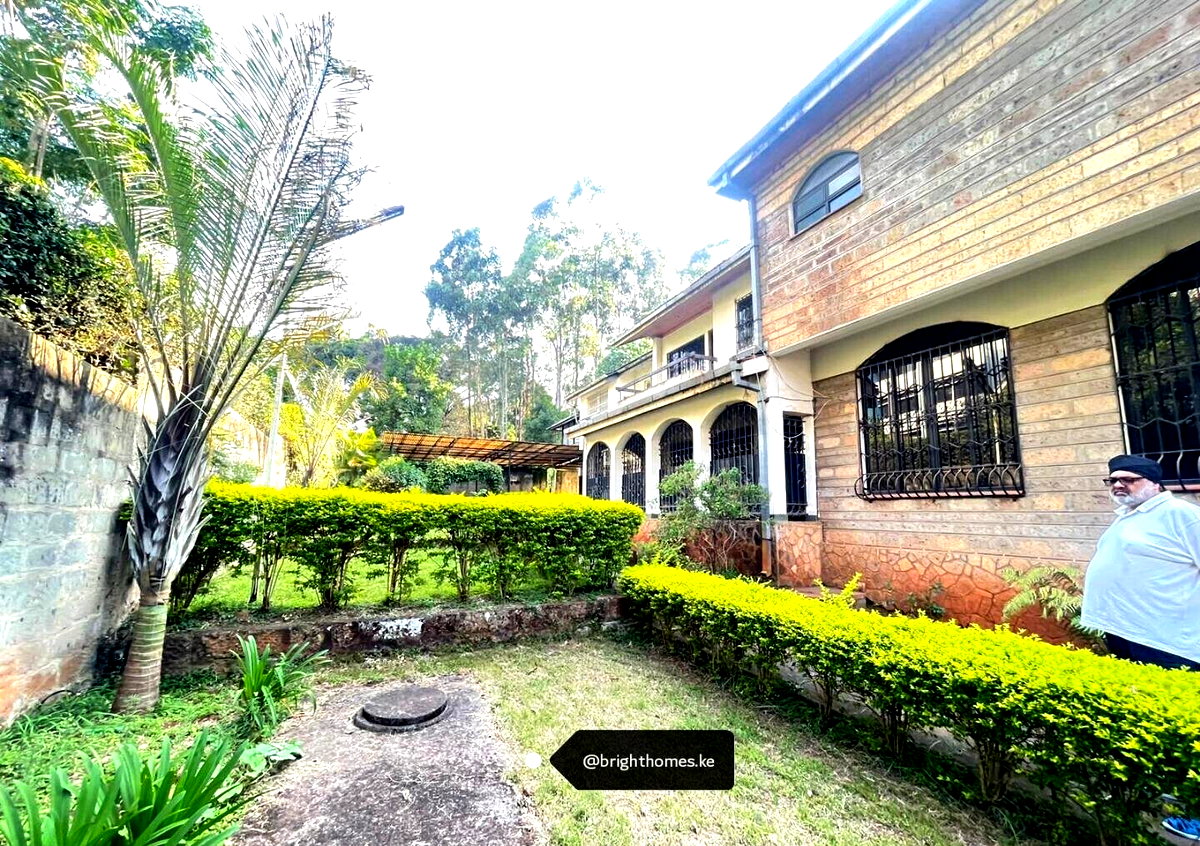 4BR Riverside Townhouse with Redevelopment Potential - Nairobi