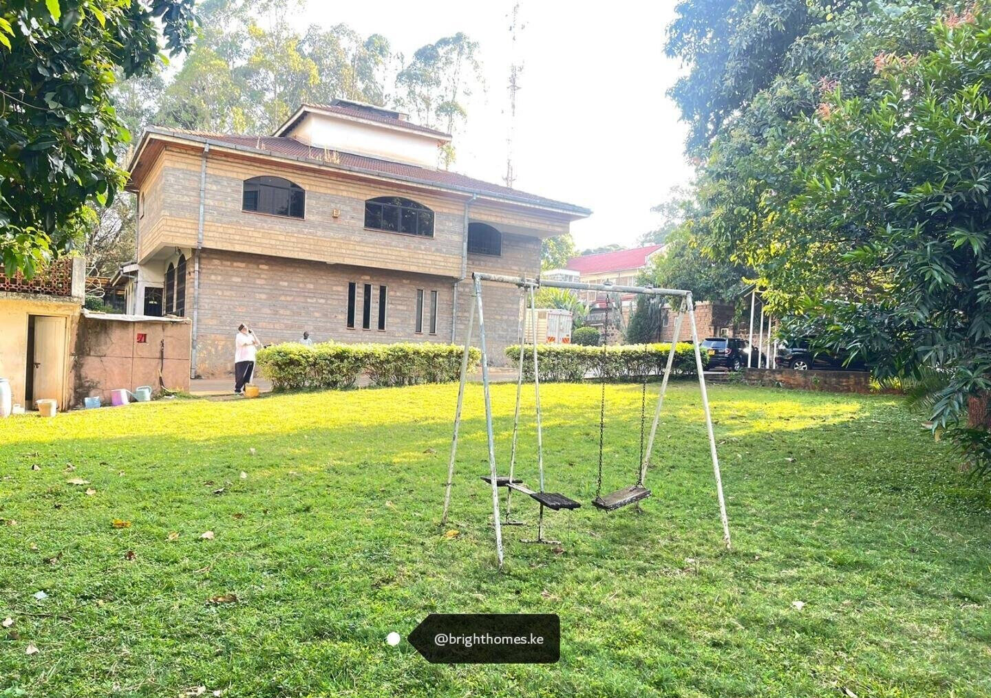4BR Riverside Townhouse with Redevelopment Potential - Nairobi