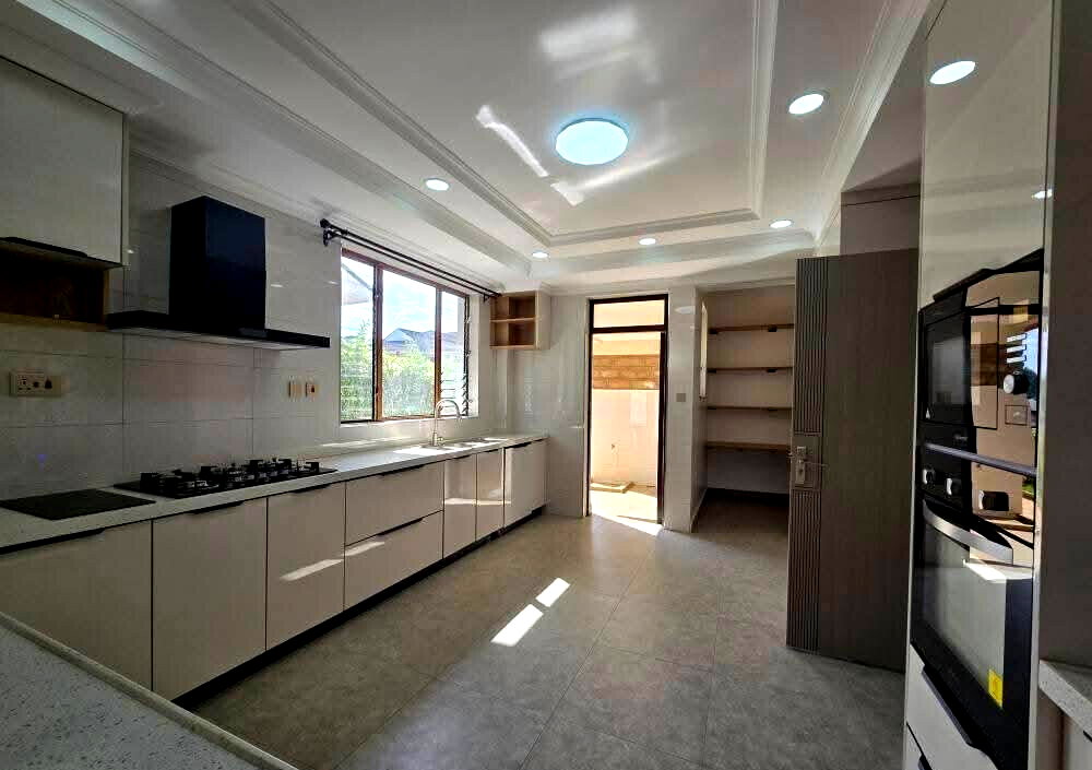 4BR All-Ensuite Townhouse with Steam Bath & Golf Estate Living - Migaa, Kiambu