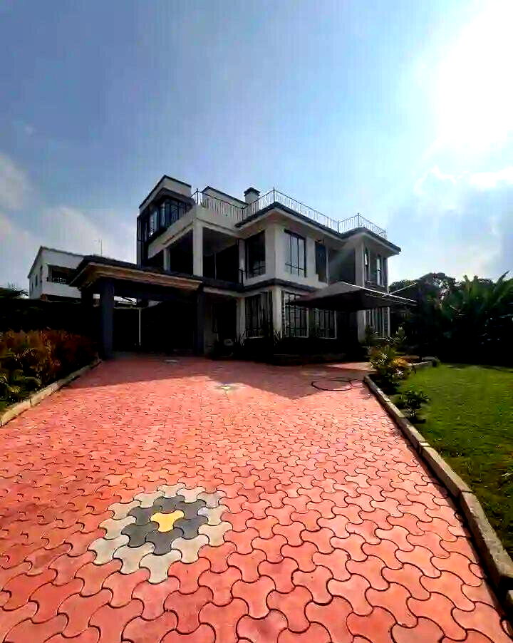 Quarter-Acre 4BR All-Ensuite Townhouse with Ready Title - Migaa, Kiambu