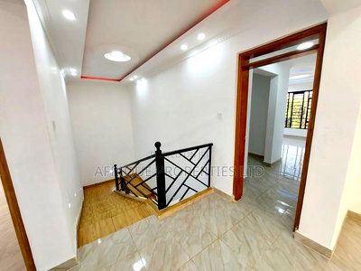 4bdrm Mansion in Membley for sale - Image 6