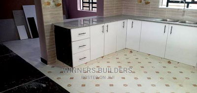 3bdrm Bungalow in Ngoingwa Tora for sale - Image 5