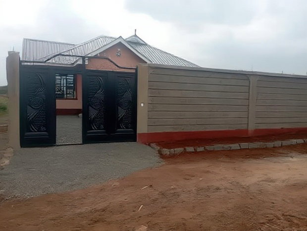 3bdrm Bungalow in Ngoingwa Tora for sale
