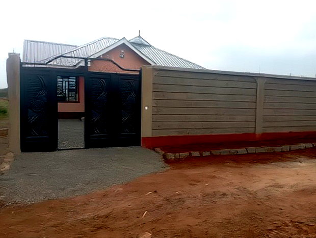 3bdrm Bungalow in Ngoingwa Tora for sale