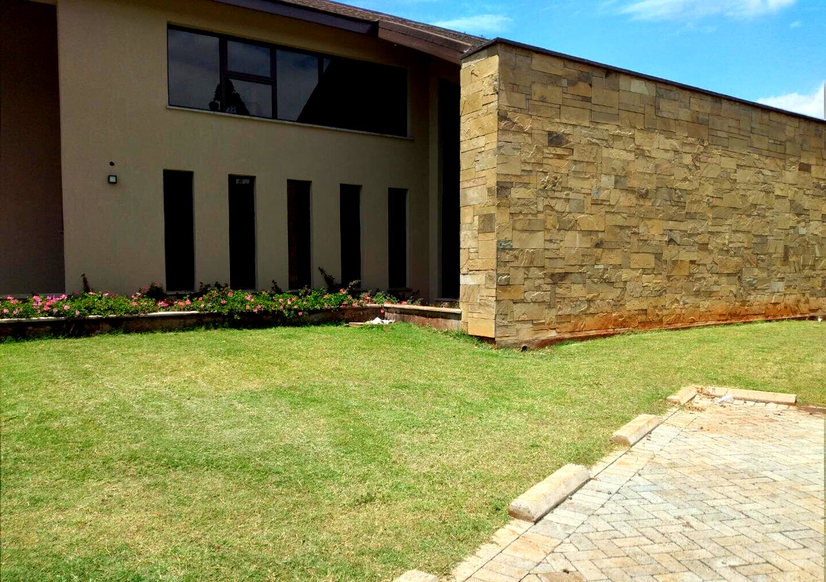 4-Bed Townhouse with Pool & Clubhouse – Karen Gated Community