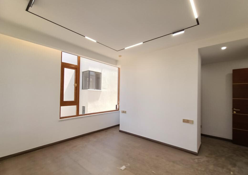 6-Ensuite Townhouse with Lift & Rooftop Terrace - Lavington