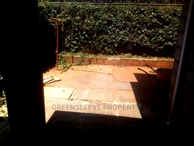 5bdrm Townhouse / Terrace in Hardy for Rent - Image 5