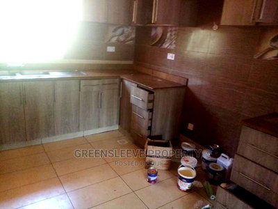 5bdrm Townhouse / Terrace in Hardy for Rent - Image 8