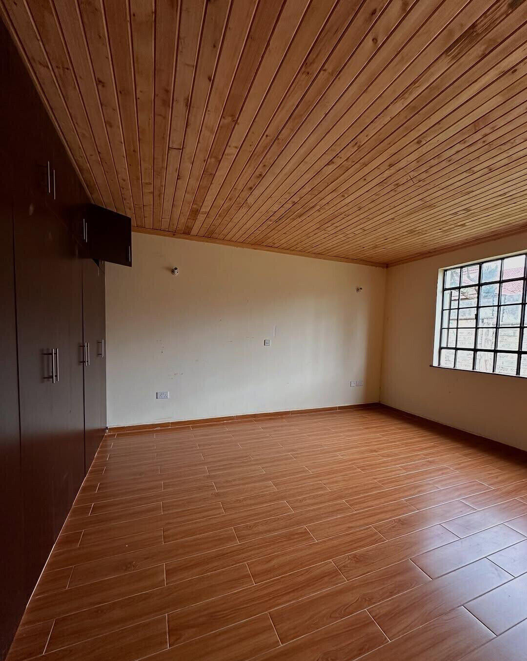 5BR All-Ensuite Maisonette with Private Garden & Pool - Ngong