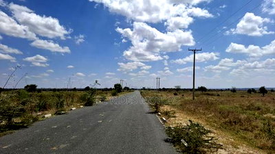 4600 Acres for Sale at Mombasa Rd - Image 6