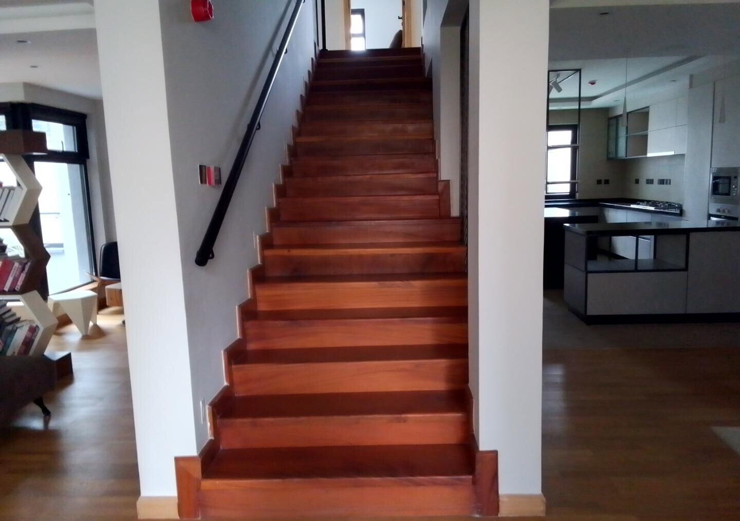 Private Elevator & Heated Pool Villa - Lavington