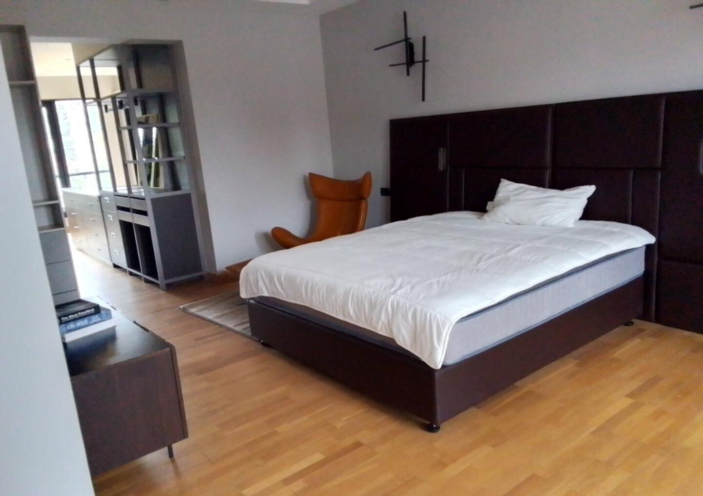Private Elevator & Heated Pool Villa - Lavington