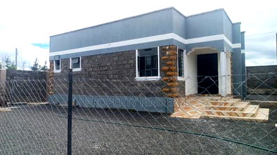 3bdrm Bungalow in Kitengela for sale - Image 9