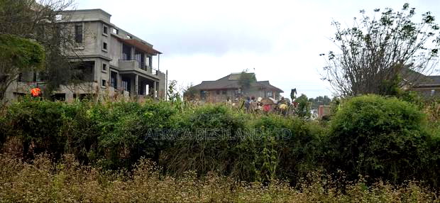 100x100 Plot for Sale in Kikuyu Gikambura