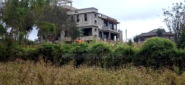 100x100 Plot for Sale in Kikuyu Gikambura