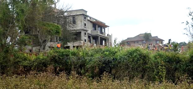 100x100 Plot for Sale in Kikuyu Gikambura