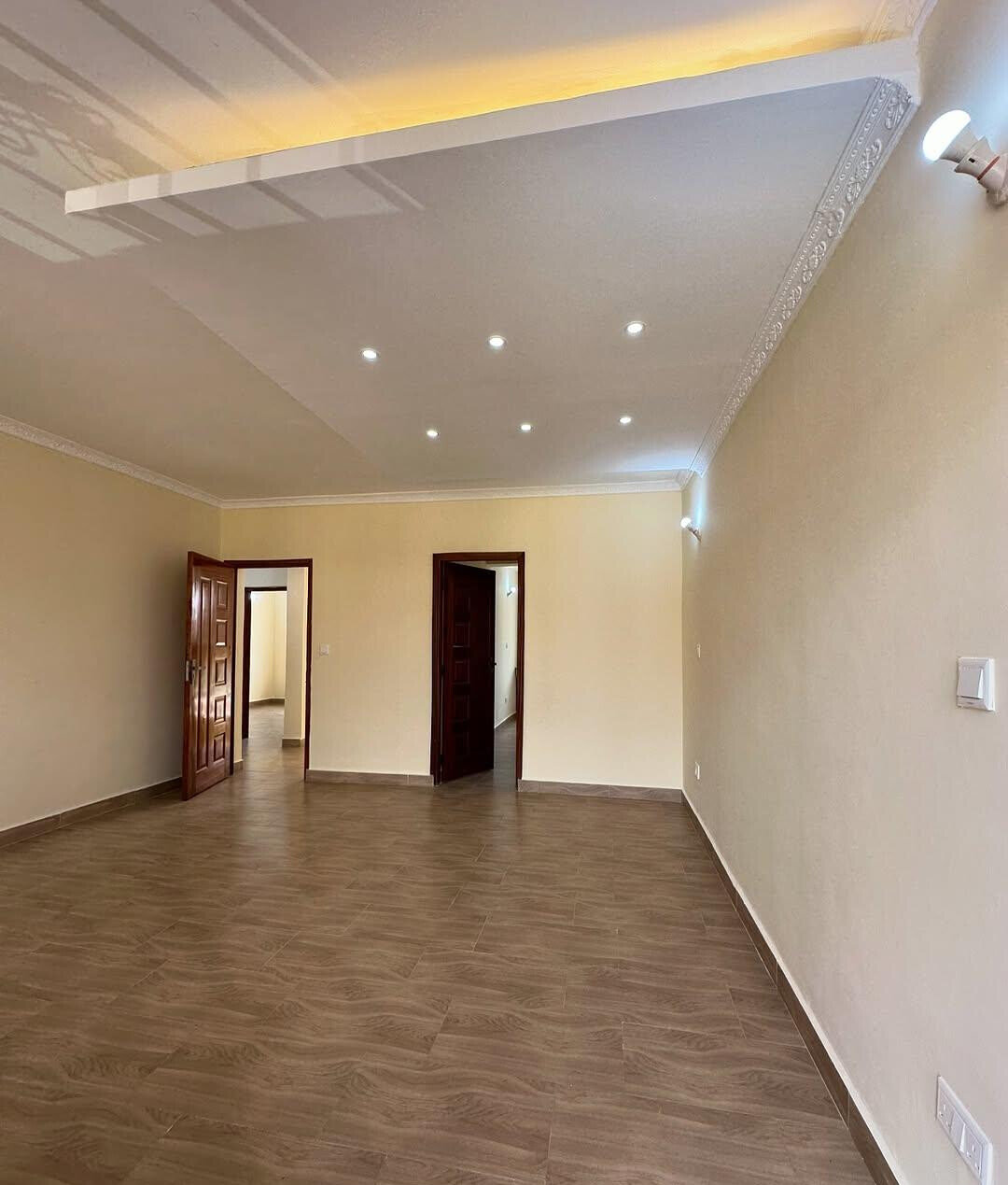 4 En-Suite Bedrooms with Private Garden & Laundry - Syokimau