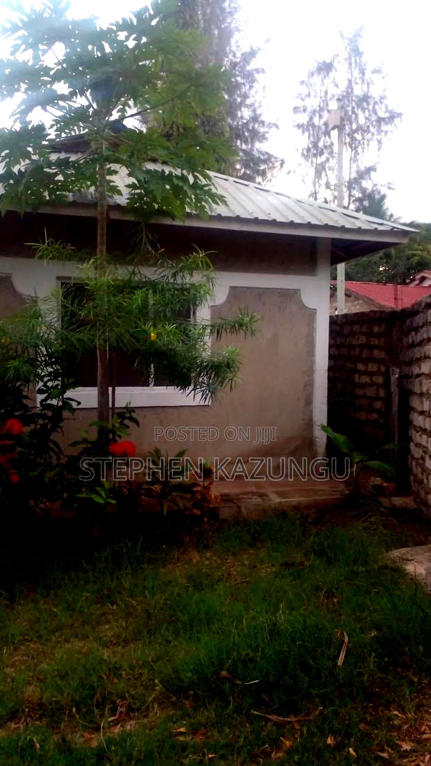3bdrm House in Mvindeni Market, Ukunda for rent