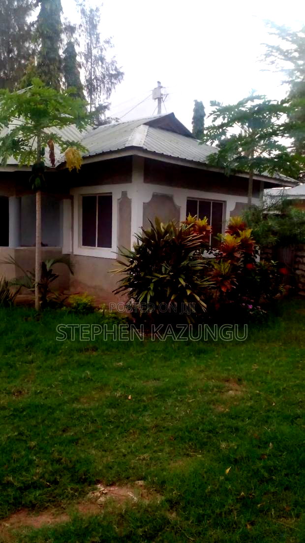 3bdrm House in Mvindeni Market, Ukunda for rent