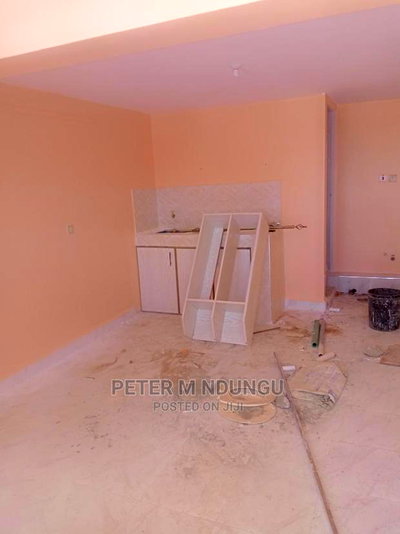 Flat to Let,One Bedrooms - Image 3