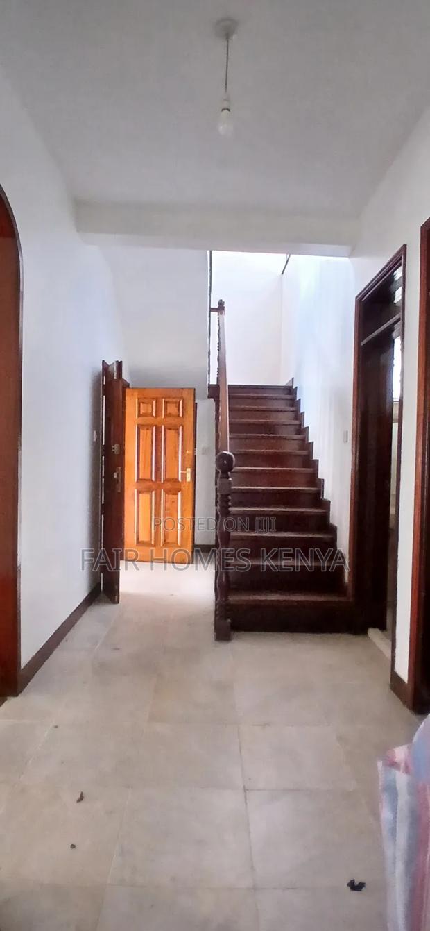 5bdrm Townhouse / Terrace in Kilimani for rent