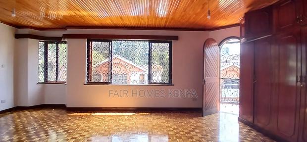 5bdrm Townhouse / Terrace in Kilimani for rent