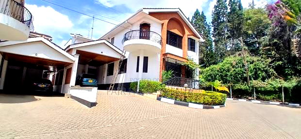 5bdrm Townhouse / Terrace in Kilimani for rent